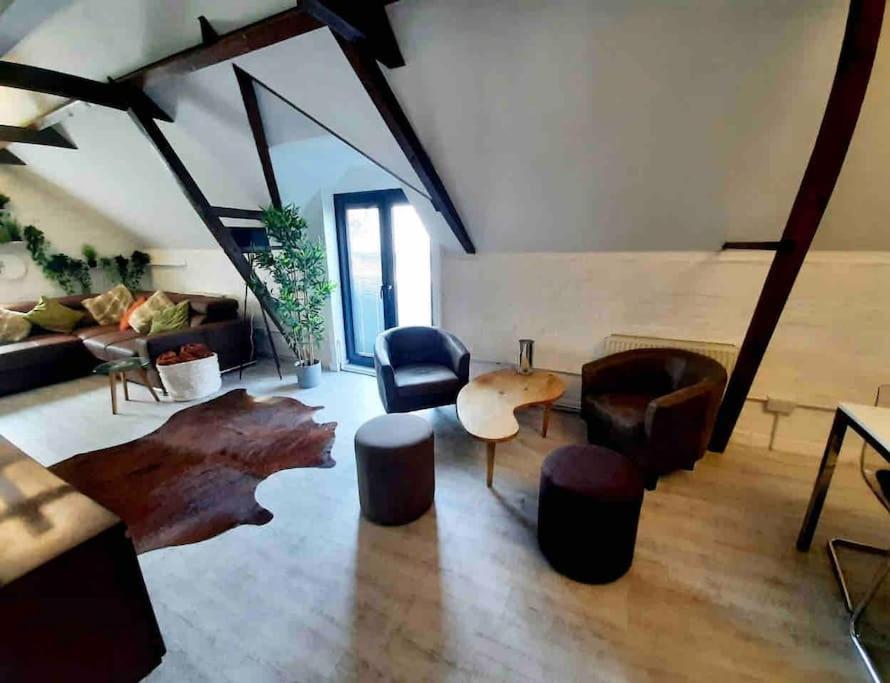 Lovely 1-Bedroom Serviced Apartment In Deal, Kent Екстериор снимка